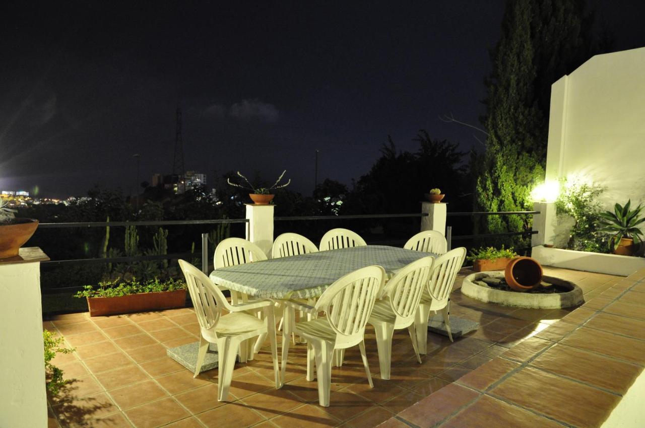 Lo Antonio Coronao: Sea View With Pool And Garden Villa